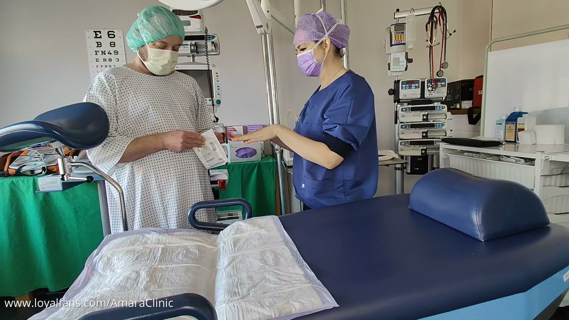 Mistress Katharina Amara gloved hands on a patient in the gynecology chair, free gynecological examination fetish video